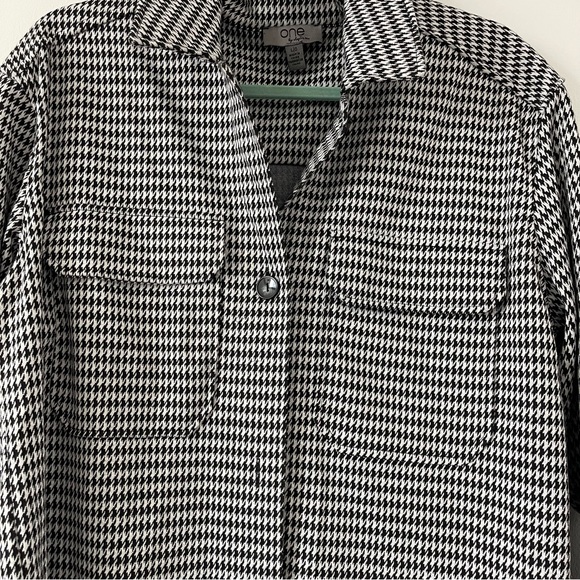 Houndstooth Shacket - Picture 3 of 7